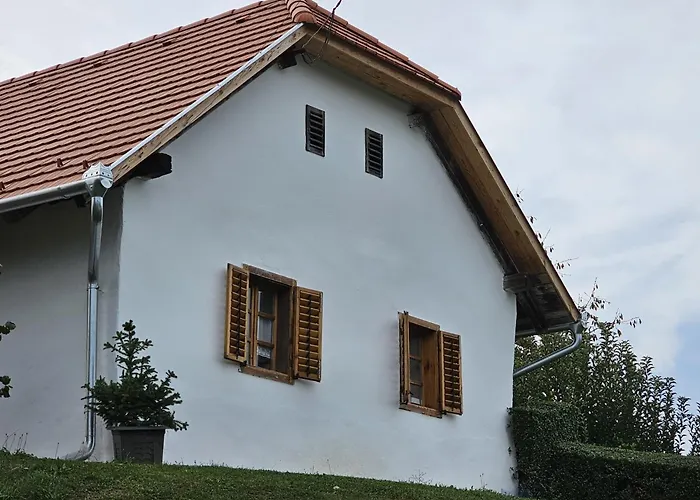Haus Rita Am örség Сasa de vacaciones Zalalövő